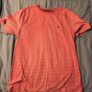 Volcom shirt size men’s medium